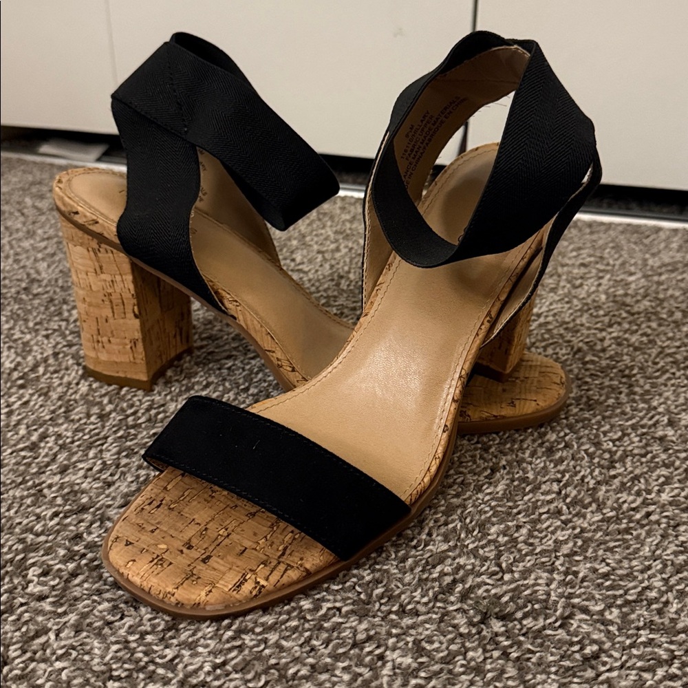 Maurices Black and Tan Heels